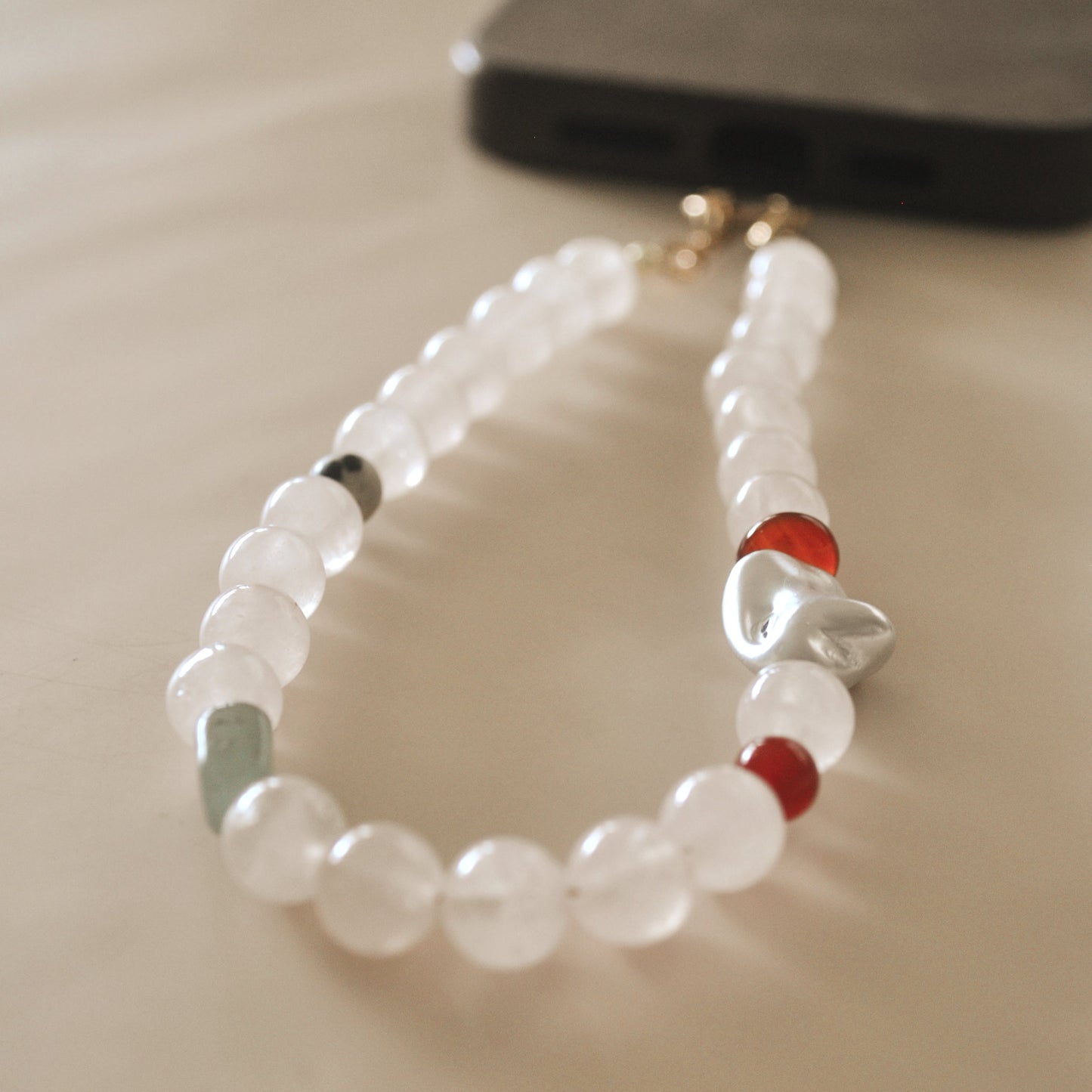 Cuarzo Rosa Phone Charm