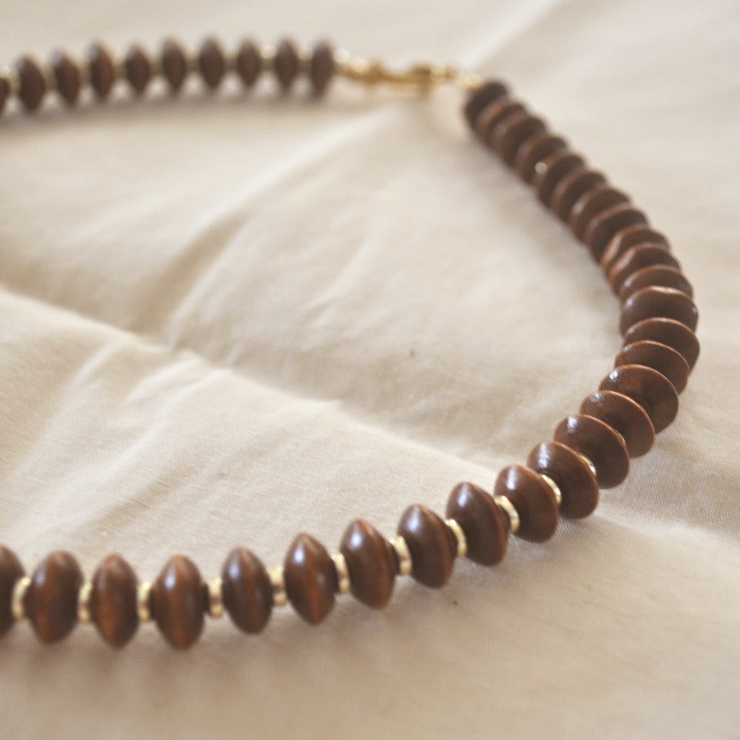 Collar Cedro