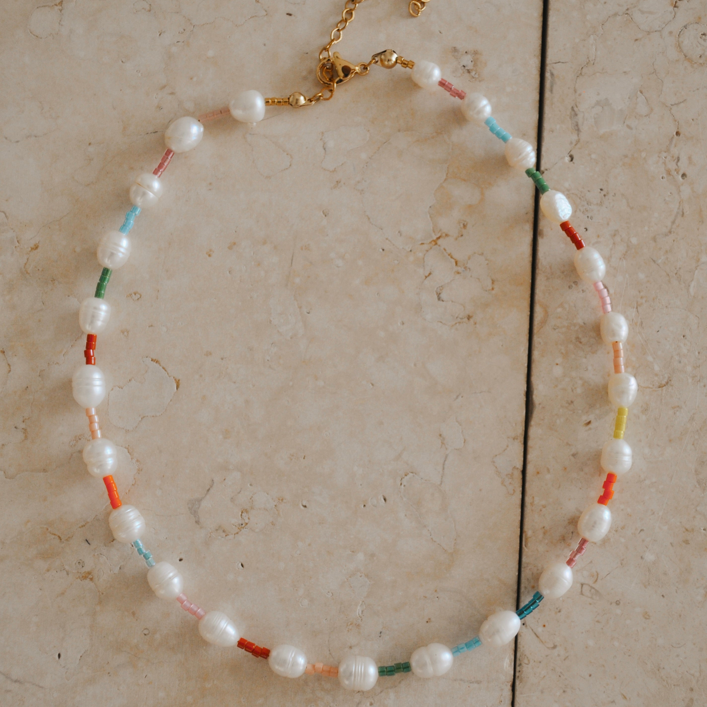 Constanza choker