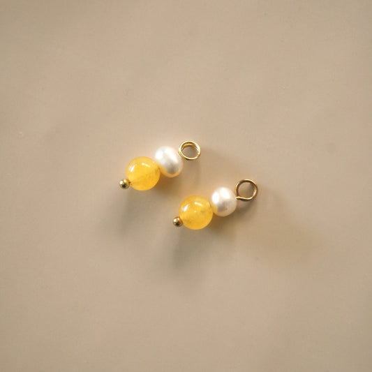 Jade amarillo + Pearl Charms