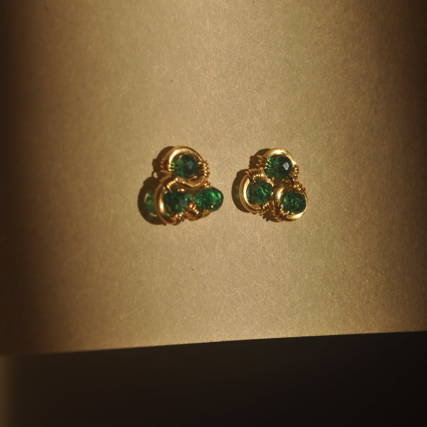 Trifolio Studs