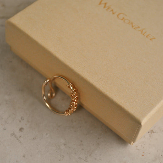 Knot Ring