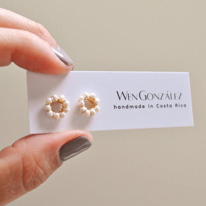 ALBA PEARL STUDS