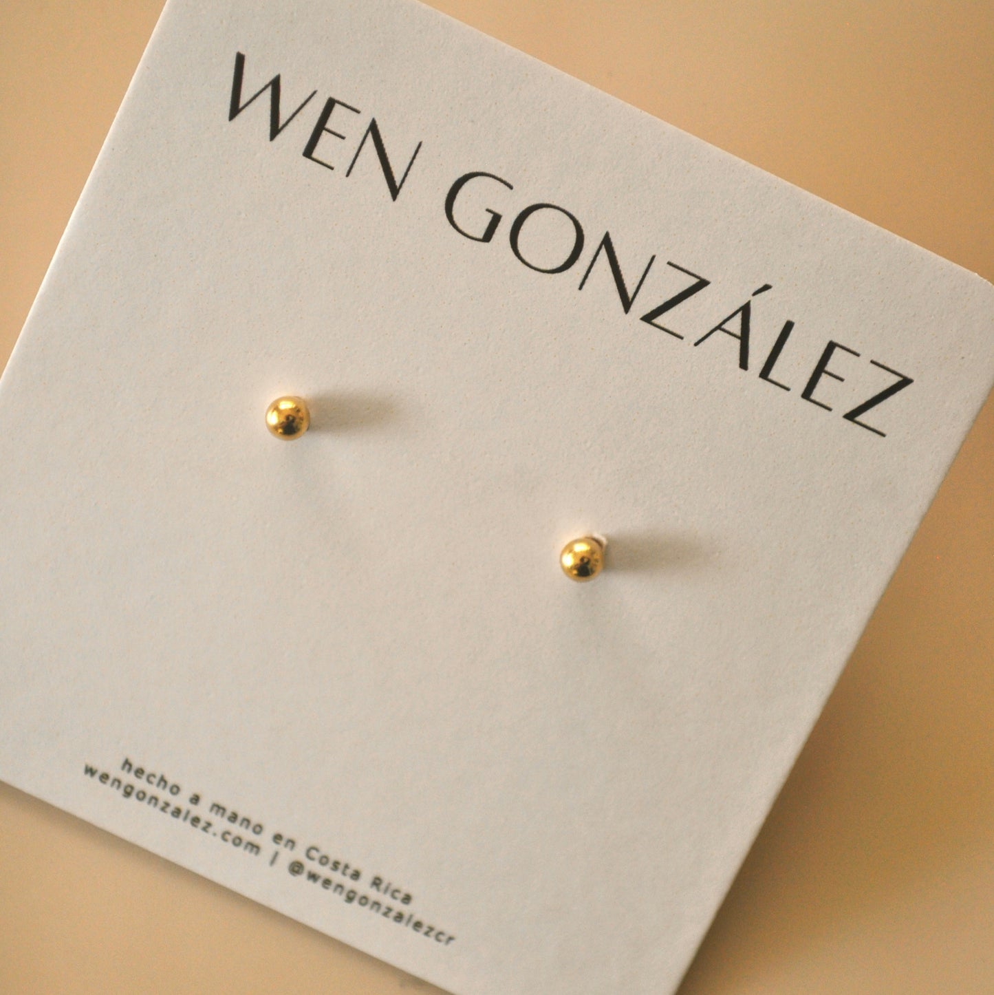 Dot Studs
